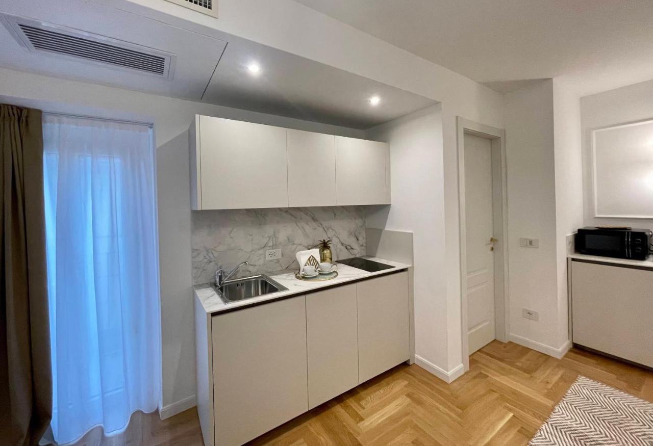 Bellagio Luxury Suites Apartments Экстерьер фото
